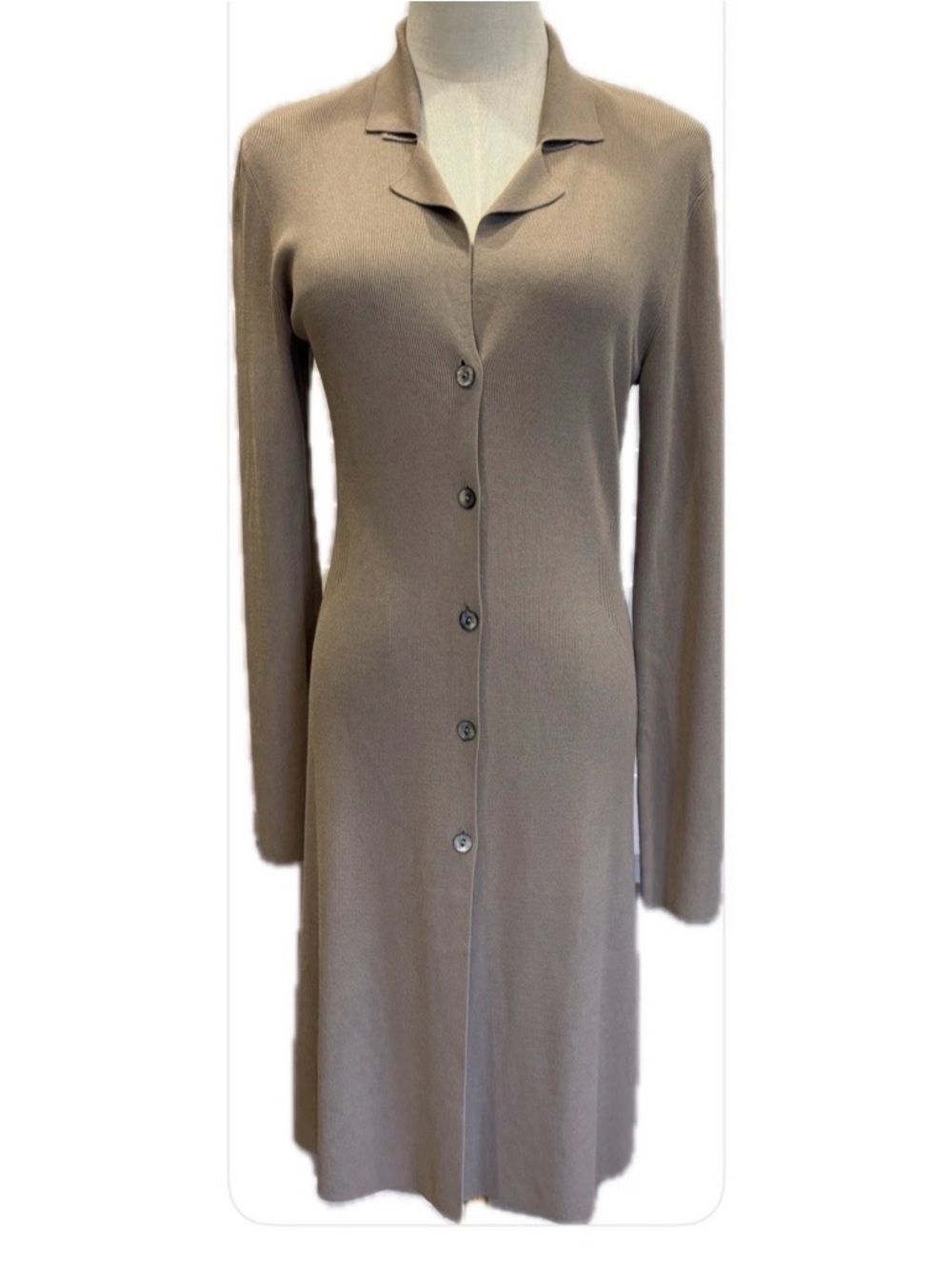 Max Studio Tan Long Sleeves Knit Button Down Collared Cardigan M